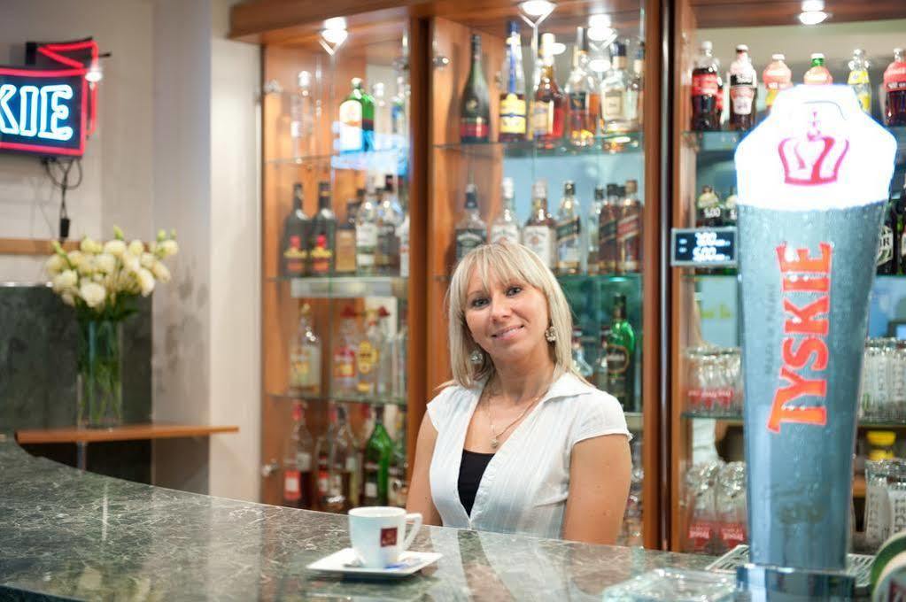 Hotel Gromada Radom Centrum Buitenkant foto